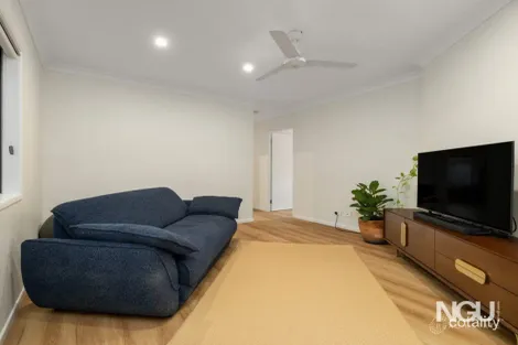 Property photo of 6 Tranquillity Street Springfield Lakes QLD 4300