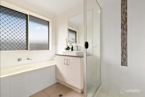 Property photo of 22 Parkfront Terrace Waterford QLD 4133