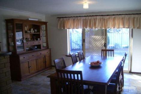Property photo of 16 Werribee Crescent Willetton WA 6155