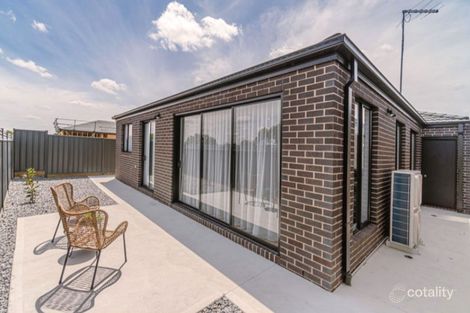Property photo of 2 Scenery Drive Craigieburn VIC 3064