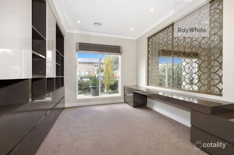 Property photo of 8 Dellamore Boulevard Greenvale VIC 3059