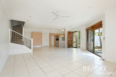 Property photo of 1/31 North Shore Avenue Varsity Lakes QLD 4227