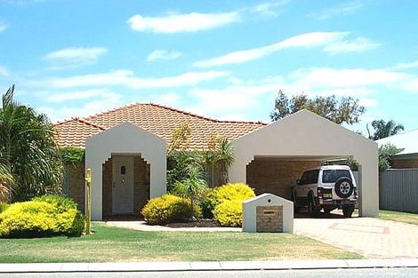 12 Hakea Ct, Morley, WA 6062
