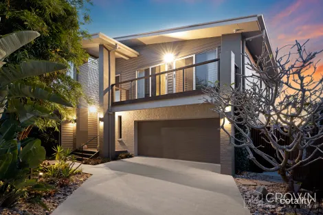 Property photo of 39A Central Avenue Scarborough QLD 4020