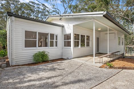 8 Palm Gr, Normanhurst, NSW 2076