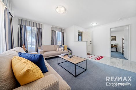 Property photo of 11 Porzana Boulevard Tapping WA 6065