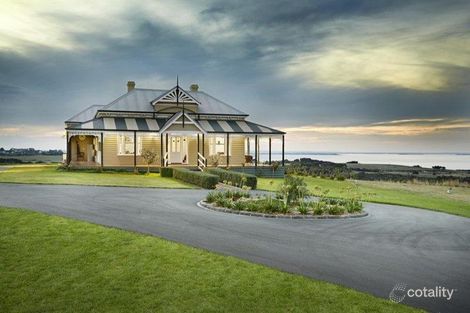 54 Punch Bowl Rd, San Remo, VIC 3925