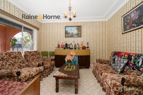 Property photo of 32 Lime Street Cabramatta West NSW 2166