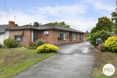 6 Blake St, Skipton, VIC 3361