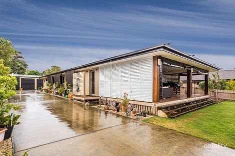 Property photo of 15 Sandpiper Street Beachmere QLD 4510