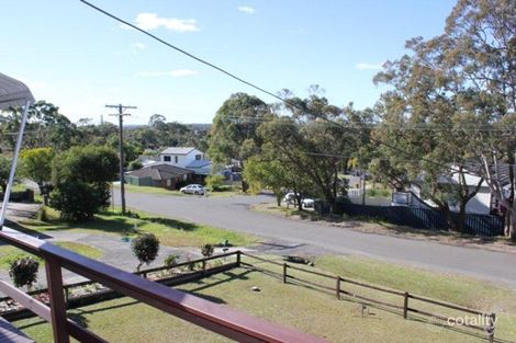Property photo of 10 Alan Avenue Charmhaven NSW 2263