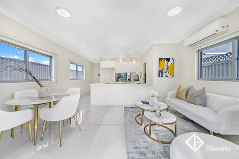 Property photo of 38 Culgoa Bend Villawood NSW 2163