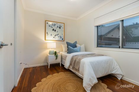 Property photo of 27 Moorfields Street Fig Tree Pocket QLD 4069