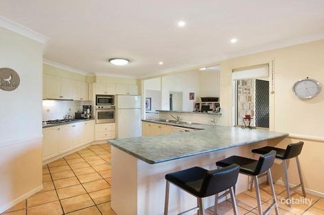 Property photo of 24 Clearmount Crescent Carindale QLD 4152