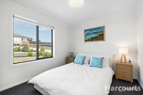 Property photo of 17 Vasili Court Oakdowns TAS 7019