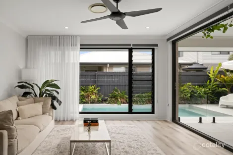 Property photo of 10 Achurch Street Palmview QLD 4553