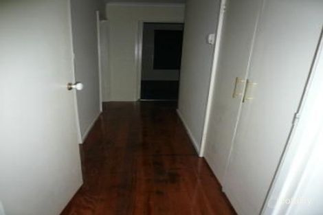 Property photo of 2 Bretton Court St Albans VIC 3021