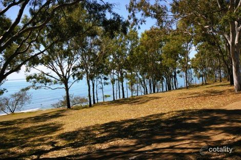 Property photo of 141 Esplanade Point Vernon QLD 4655