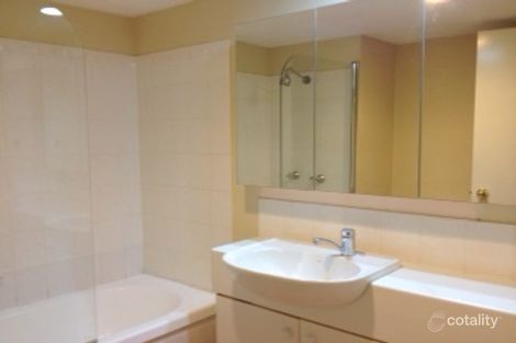 Property photo of 323/2007 Gold Coast Highway Miami QLD 4220