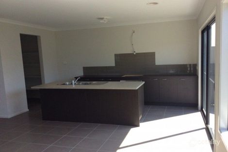 Property photo of 6 Natural Drive Craigieburn VIC 3064