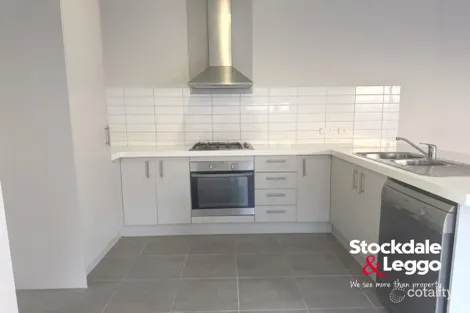Property photo of 7 Dapper Way Craigieburn VIC 3064