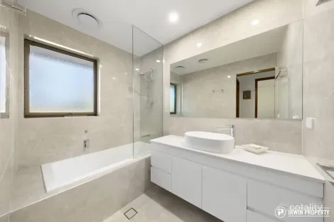 Property photo of 12 Baume Crescent McKellar ACT 2617