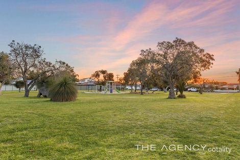 Property photo of 21B Glenbank Crescent Kallaroo WA 6025