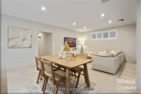 Property photo of 16 Prussian Way Eglinton WA 6034