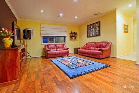Property photo of 17 Seabrook Way Seaford VIC 3198