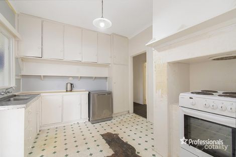 Property photo of 27 Burns Street Hamilton VIC 3300