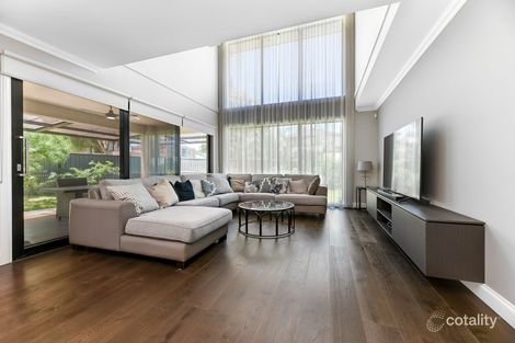 Property photo of 27 Elmswood Boulevard Keysborough VIC 3173