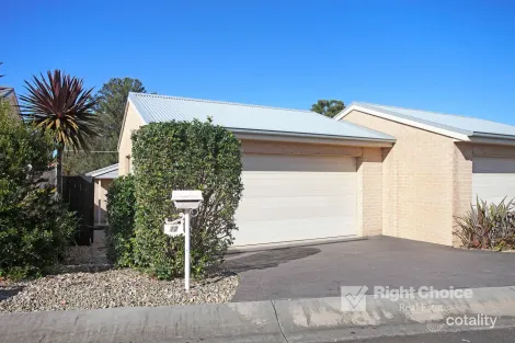 Property photo of 12 Mountainview Mews Albion Park NSW 2527