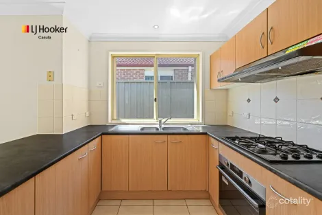 Property photo of 4 Chestnut Crescent Prestons NSW 2170