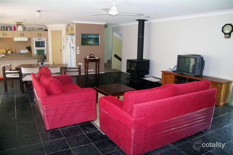Property photo of 4 Jubaea Lane Port Macquarie NSW 2444