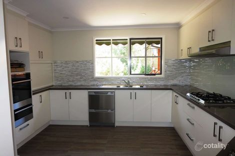 Property photo of 42 Jull Parade Ringwood North VIC 3134