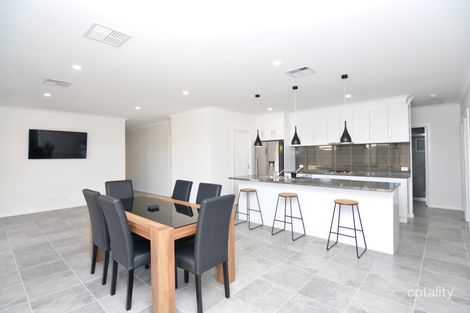 Property photo of 12 Holney Grove Irymple VIC 3498