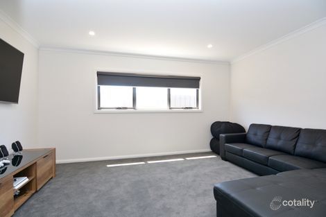 Property photo of 12 Holney Grove Irymple VIC 3498
