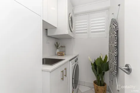 Property photo of 4/23A Cleveland Terrace North Ward QLD 4810