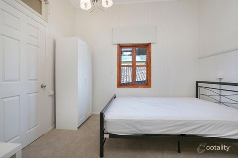 Property photo of 71 Armstrong Road Cannon Hill QLD 4170