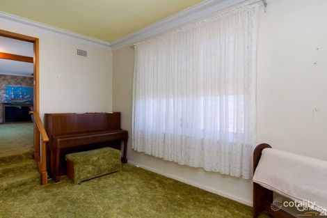 Property photo of 5 Collarena Crescent Kahibah NSW 2290