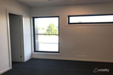 Property photo of 75 Hayton Park Boulevard Cranbourne West VIC 3977