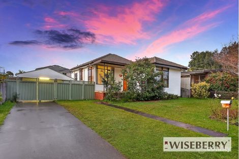 Property photo of 20 Illawong Crescent Greenacre NSW 2190