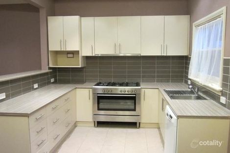 Property photo of 28 Ellis Street Flora Hill VIC 3550