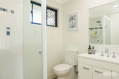 Property photo of 8 Driftwood Drive Rosslyn QLD 4703