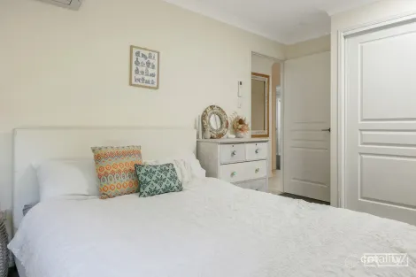 Property photo of 8 Driftwood Drive Rosslyn QLD 4703