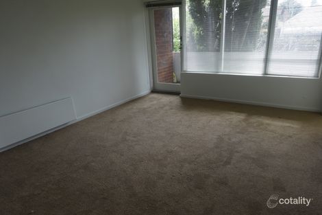 Property photo of 2/14 May Road Toorak VIC 3142
