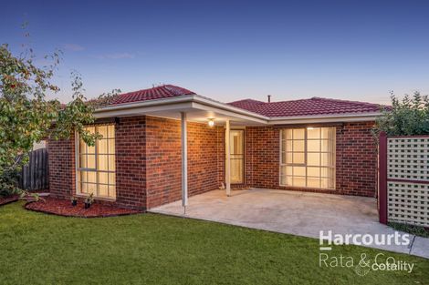 73 Andrew St, Melton South, VIC 3338