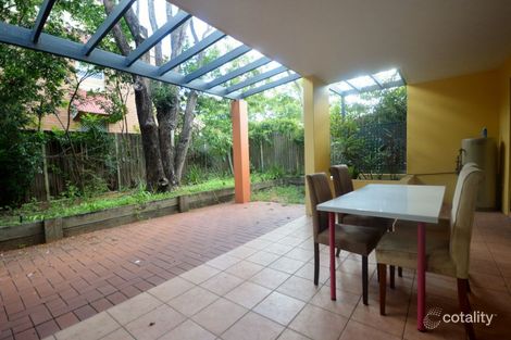 Property photo of 3/85-87 Victoria Terrace Greenslopes QLD 4120