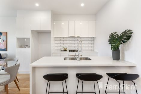 Property photo of 9 Hardy Loop Keysborough VIC 3173