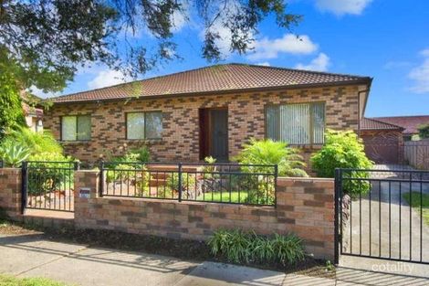 17 Omaha St, Belfield, NSW 2191